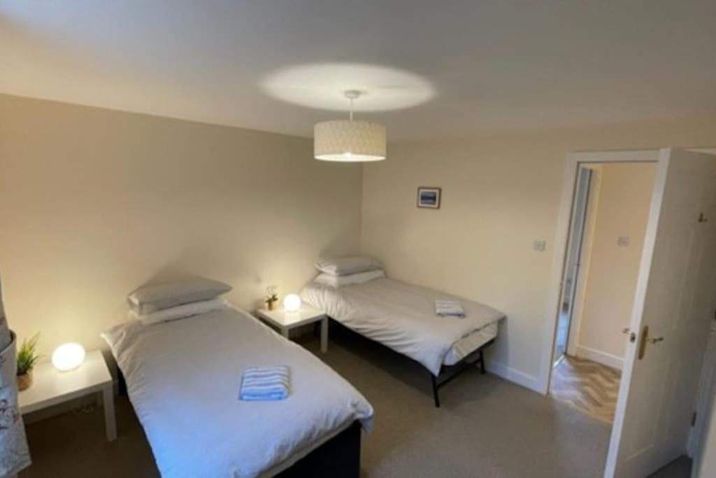 Peebles Cardona Cozy 2 X Bedroom Apartment Cardrona Esterno foto